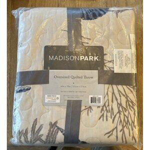 Madison Park Oversized Quilted Throw Blanket 60 x 70 Cream Blue Seashell Coastal